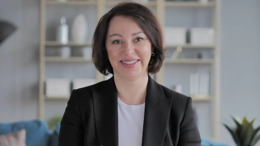 Stella Groth lächelt wieder